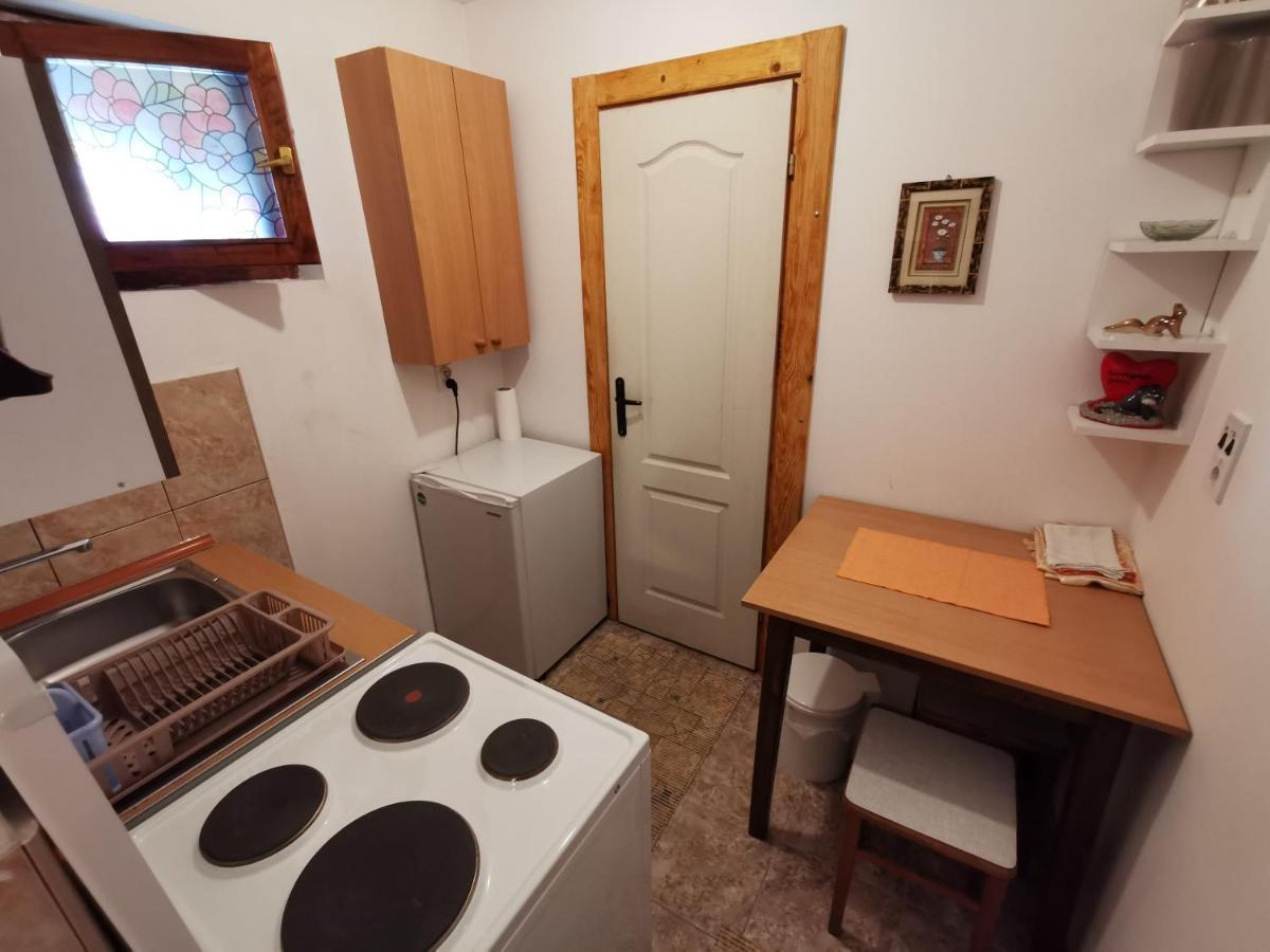 ואליג'בו Apartments Domacinstvo Nikolic מראה חיצוני תמונה