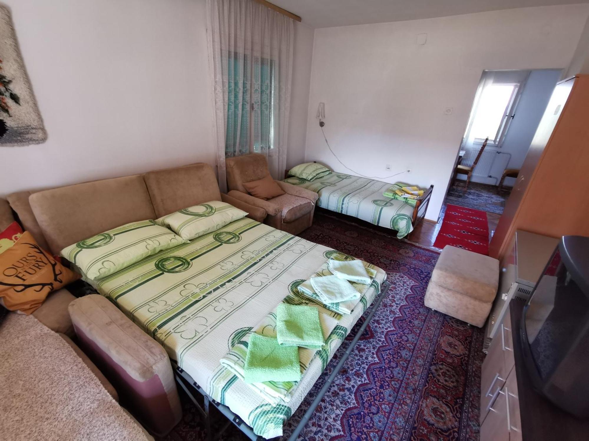 ואליג'בו Apartments Domacinstvo Nikolic מראה חיצוני תמונה